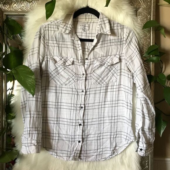 Xs white black grid button up - Picture 1 of 3